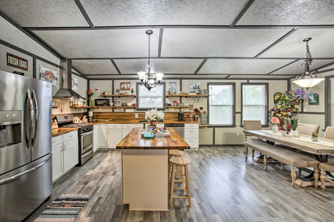 Waterfront Bay St Louis Beach House With Deck! Bay St. Louis Exterior foto